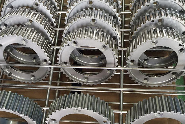 斜齒（chǐ）輪清洗案例